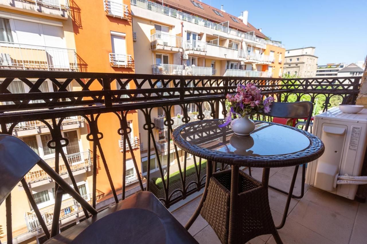 Garys Bright And Spacious Two Bedroom Flat Near Danube Budapest Kültér fotó